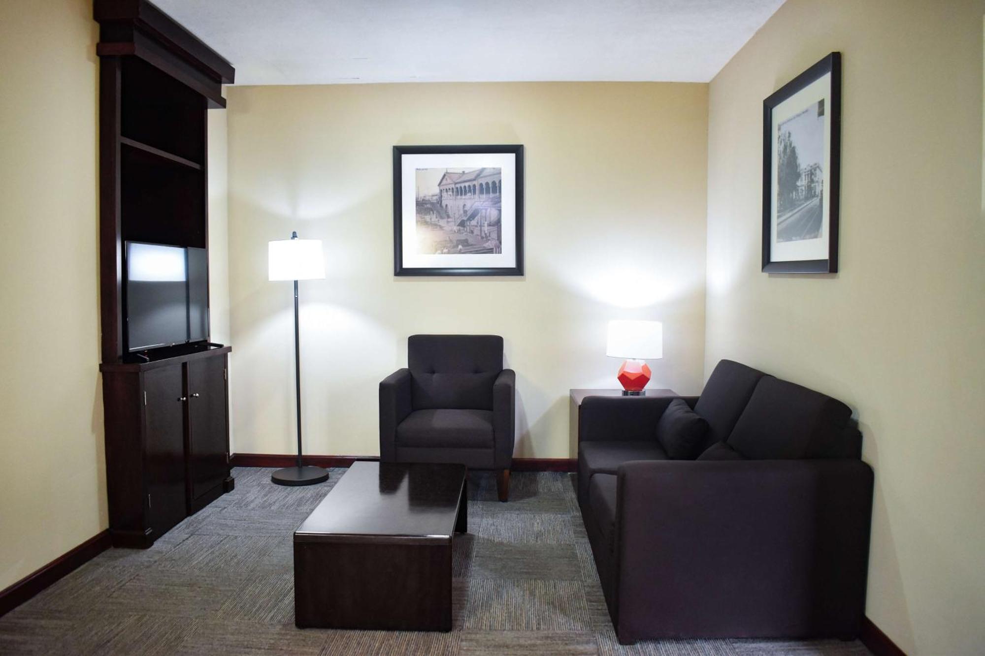 Hampton Inn Tampico Zona Dorada Exterior photo