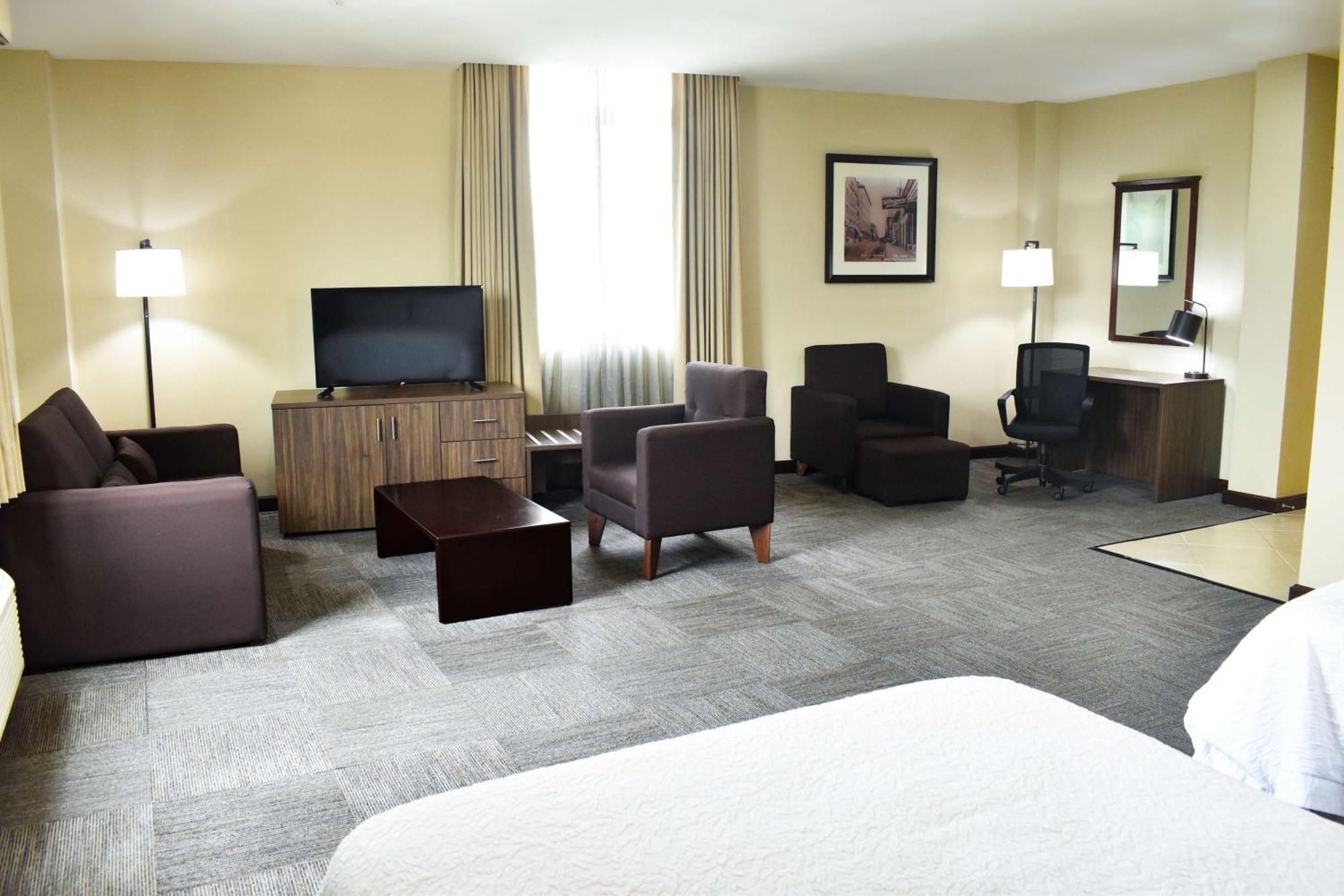Hampton Inn Tampico Zona Dorada Exterior photo